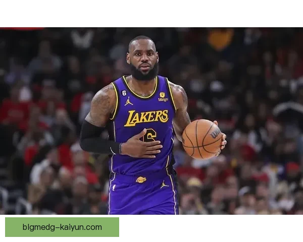 什克里尼亚尔战术适配性分析：如何提升球队防守与进攻协同效应值得关注