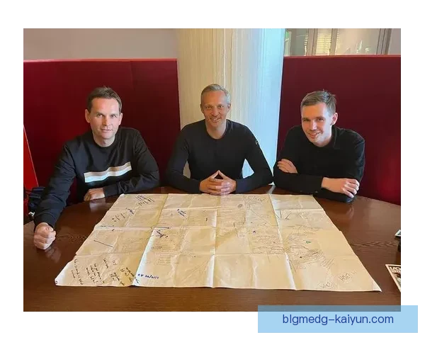 克鲁伊夫战术体系优势解析：控球主导与空间利用的现代足球奠基争力